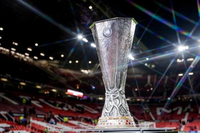 1738326477544094766.jpg 2.jpg